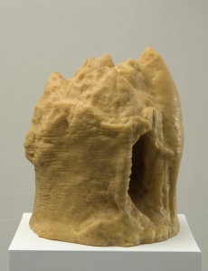 Isola, 2005-2006, cera con anima di gesso, cm 43x43x50 ca.