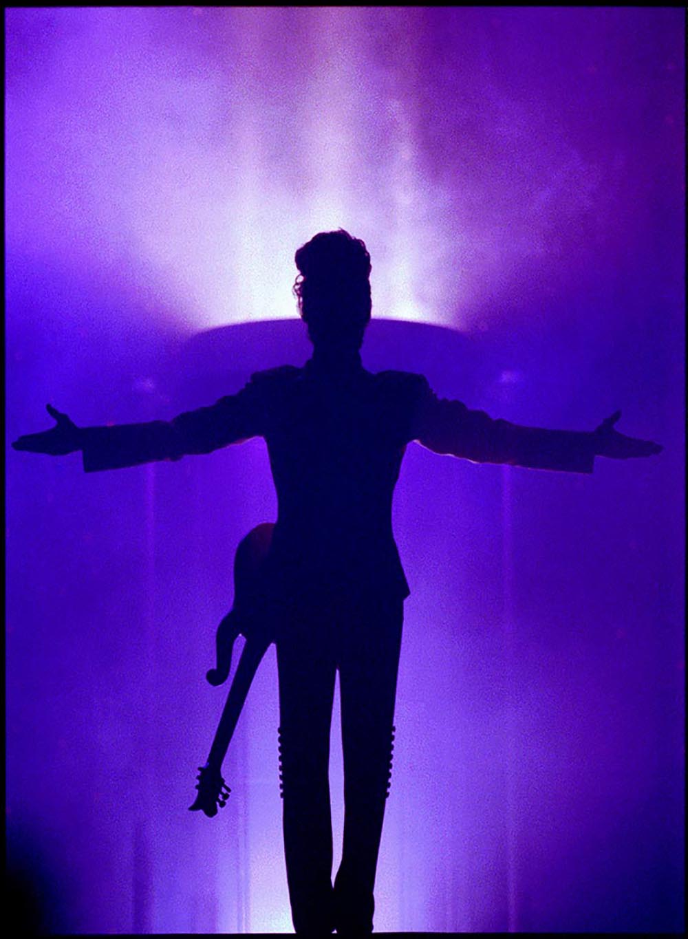 Prince on stage in Ghent, Belgium, 25 May 1992